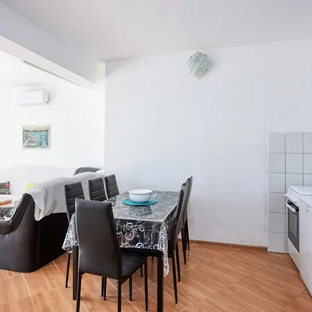 By The Sea Stupin Celine, - 21279