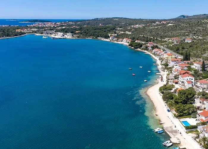 Appartement By The Sea Stupin Celine, - 21279 Rogoznica (Sibenik-Knin)