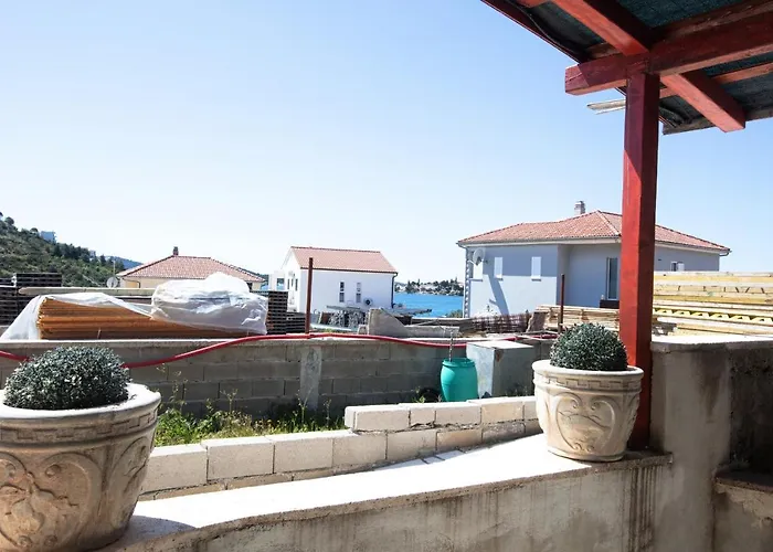 By The Sea Stupin Celine, - 21279