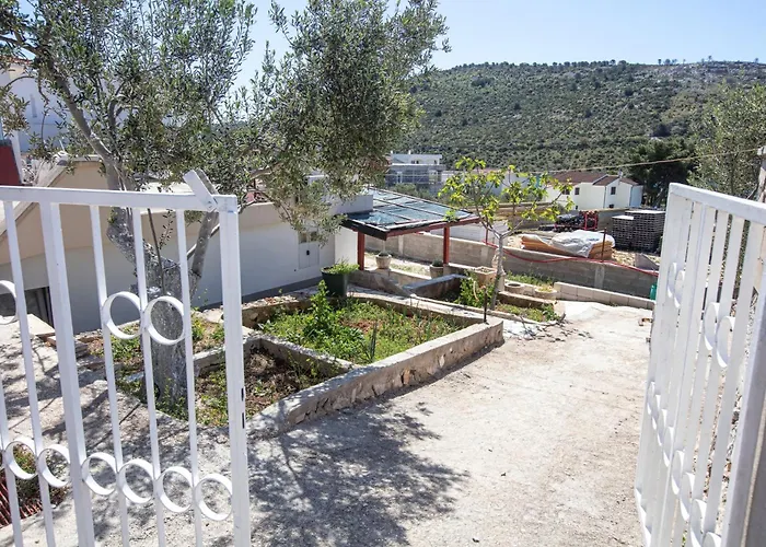 By The Sea Stupin Celine, - 21279 Rogoznica (Sibenik-Knin)